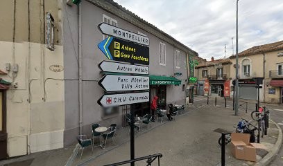 Le Rond Point Sarl, Bar à Nîmes