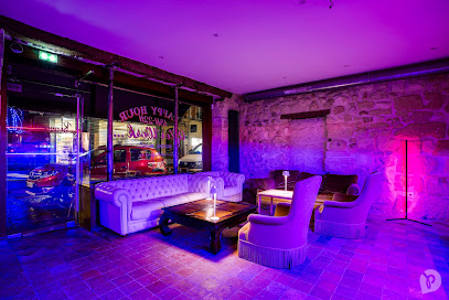 Les Enfants Terribles, Bar à Nanterre