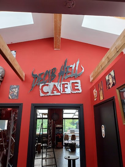 DECIB'HELL' CAFE, Bar à Esquelbecq
