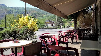 Guilhe-Foussat Maryse, Bar à Monceaux-sur-Dordogne