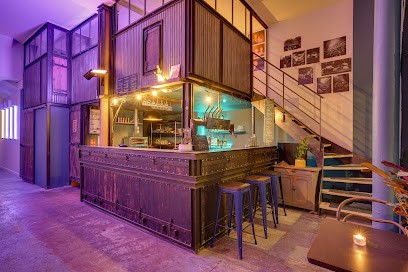 Petit Bruit, Bar à Paris 20