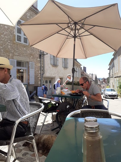 Le Vézelien, Bar à Vézelay