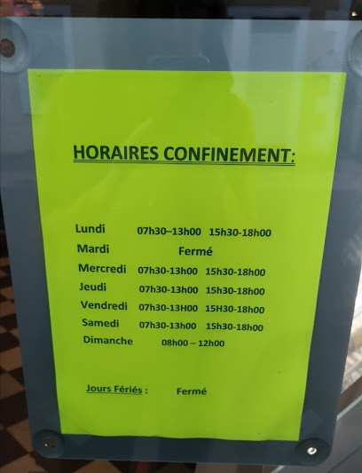 Le Scorpio, Bar à Dollon