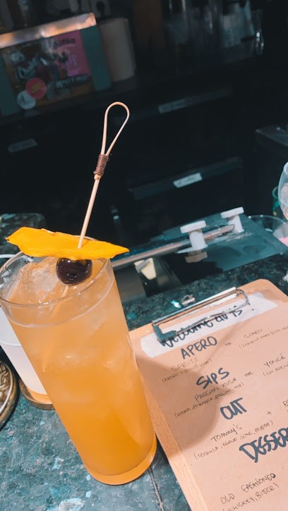 Sacrebleu, Bar à Morzine