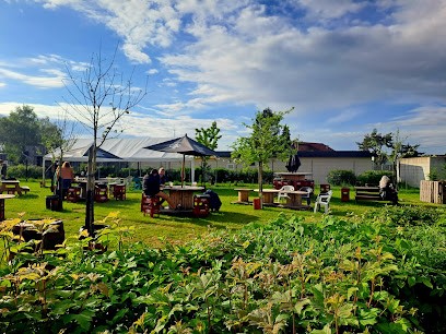 La Pâture, Bar au Quesnoy