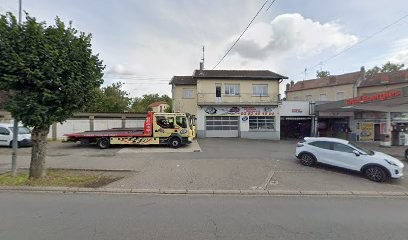 Titi Bar, Bar à Val de Briey