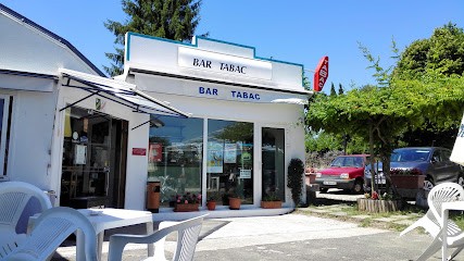 Bar-Tabac L'Aqueduc Romain, Bar au Douhet