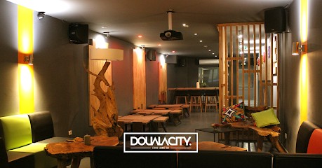 Douala City Bar, Bar à Lyon 01