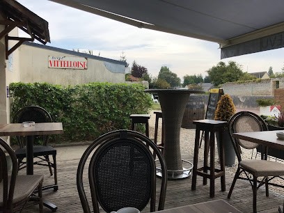 Le Green Howards, Bar à Crépon