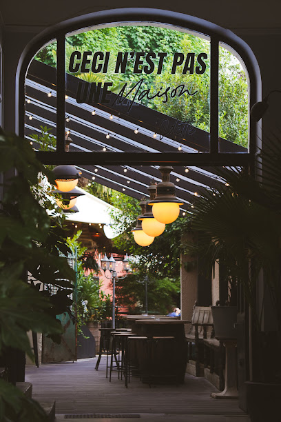 Odette, Bar à Reims