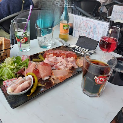 PMU LE 5, Bar au Croisic