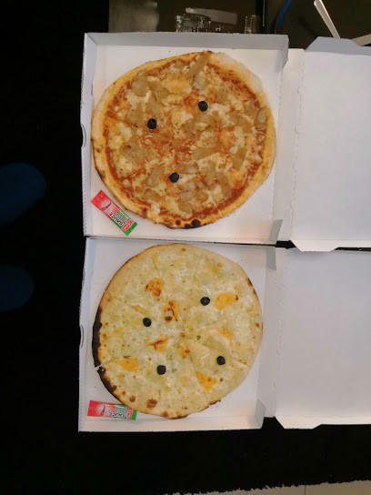 Why Not, Bar à Nîmes