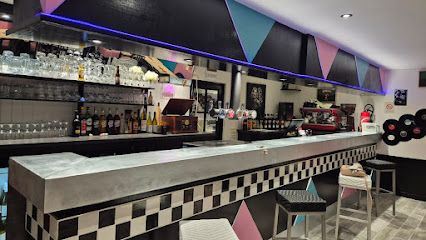 Le Bistrot Des Pin'up, Bar à Plélan-le-Grand