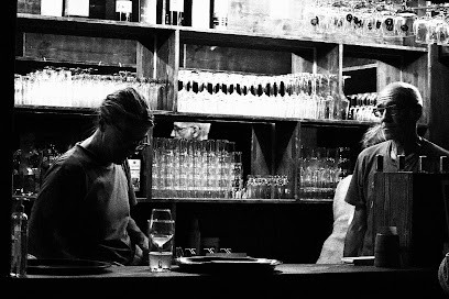 Au Poney Fringant, Bar à Saou