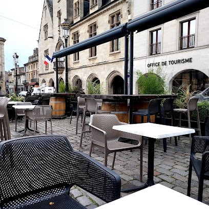 Café De L'Hotel De Ville, Bar à Libourne