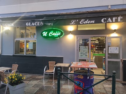 Bonhomme Christophe, Bar à Corte