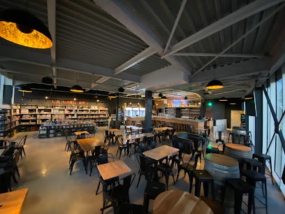 Chez Dub ! Tours, Bar à Saint-Cyr-sur-Loire