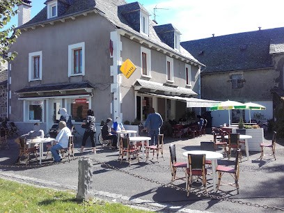 Café Des Hirondelles, Bar à Thérondels