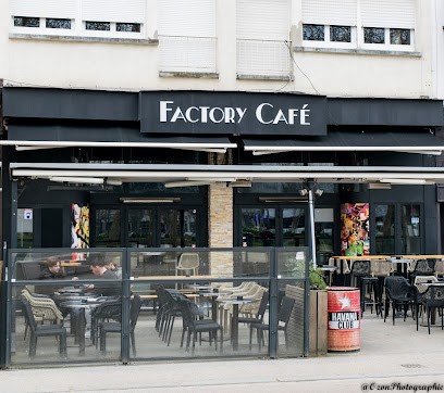 Jlm-Factory, Bar à Lorient