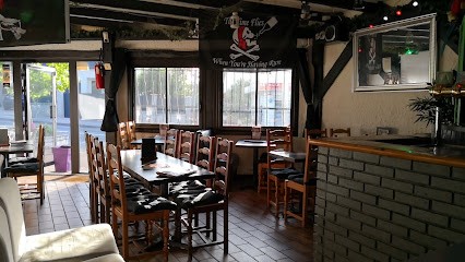 Le Pearl, Bar à Yerres