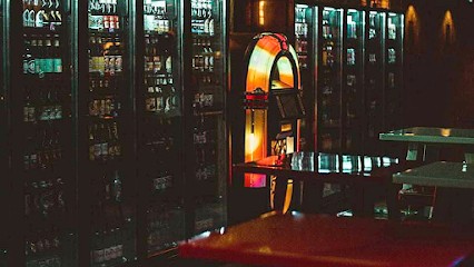 La capsule cave & bar, Bar à Saint-Vincent-de-Tyrosse