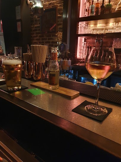 Gemini, Bar à Deauville