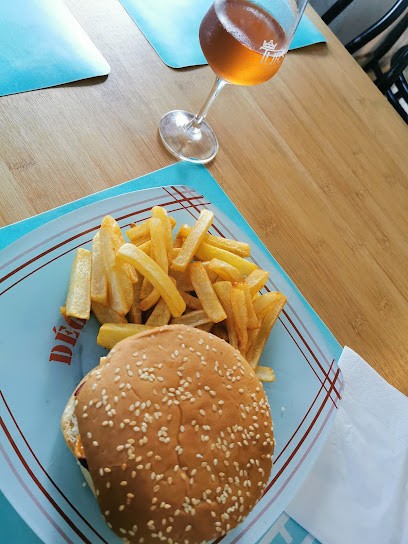 L'oiseau bleu, Bar à Bayonne