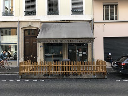 Mademoiselle Rêve, Bar à Lyon 03