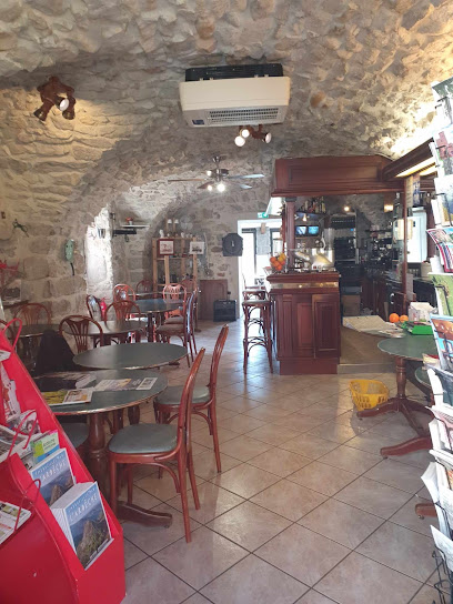Lou Cigalou, Bar à Balazuc