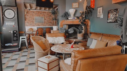 Nul bar ailleurs, Bar à Val d'Arry