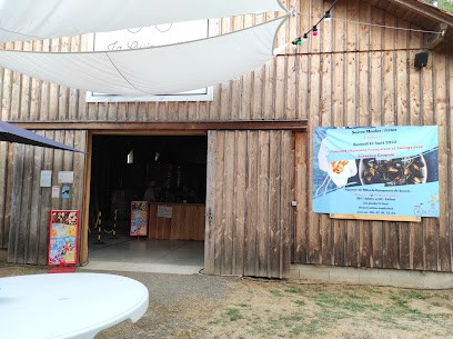 La Guinguette De Neuvic, Bar à Neuvic