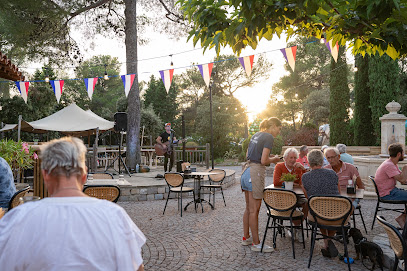 Bistro Les Saveurs, Bar au Muy