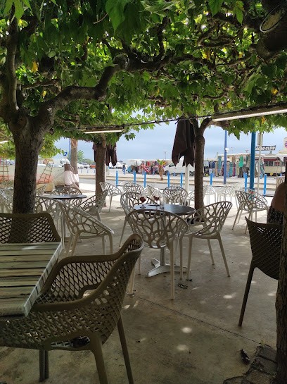 Le Rocalamar, Bar à Fleury