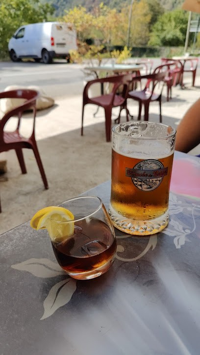 Bistrot De Pays, Bar à Monceaux-sur-Dordogne