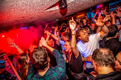La Grotte Du Yeti - Les Arcs 1800, Bar à Bourg-Saint-Maurice