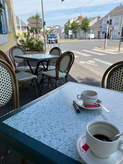 Bar De La Terrasse, Bar au Mans