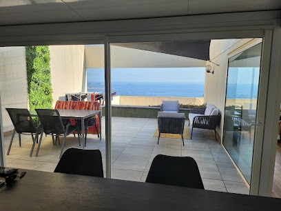 Les Katikias - Séjour chez l'habitant, Bar à Bandol