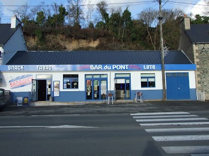 Bar Bridge, Bar à Trédarzec