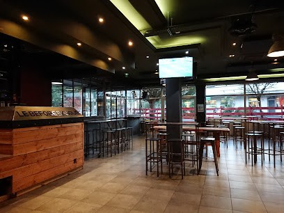 Le Before Basque - Bar de nuit & Discothèque, Bar à Bayonne