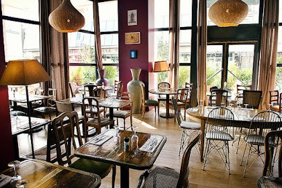 Show Devant(Bistrot)., Bar à Villejuif