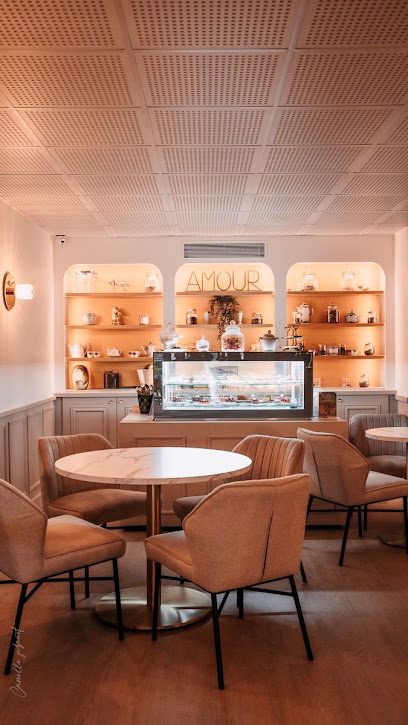 L'improbable, Bar à Chamalières