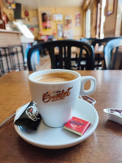 Café Charlet, Bar à Mametz