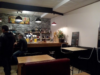 Le Tour De Ville, Bar à Millau