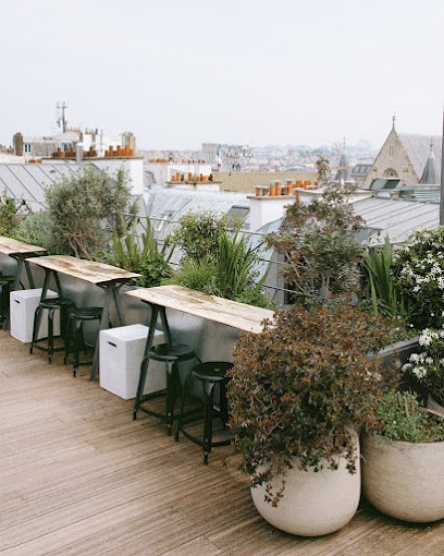 Rooftop National, Bar à Paris 03