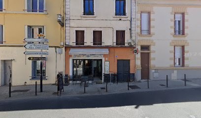Couleur Café, Bar à Oullins