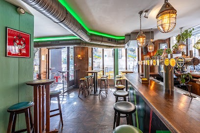 Frog Revolution, Bar à Paris 04