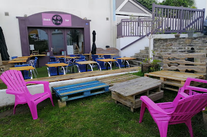 Ty Liline, Bar à Locmaria
