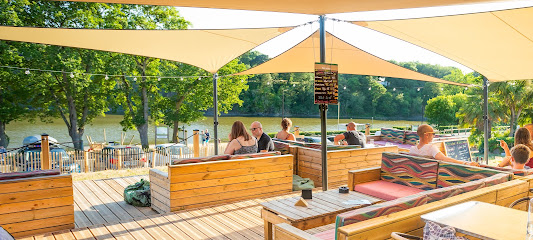 Le Cabanon, Bar à Apremont