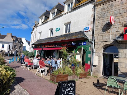 Bar Bataclan, Bar à Treffiagat