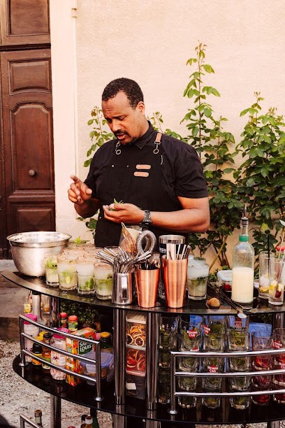 La Baravane Bar Mobile - La Librairie Bar à Cocktails, Bar à Saint-Pierre-de-Chartreuse